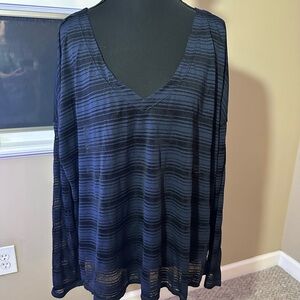 Athleta Blue and Black Asymmetrical Blouse